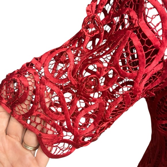 Silken Poetry Vintage 100% Silk Blouse Size M Merlot Red Lace Overlay Party Date - Picture 3 of 10